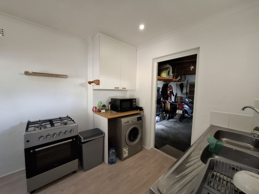 To Let 3 Bedroom Property for Rent in Kirstenhof Western Cape